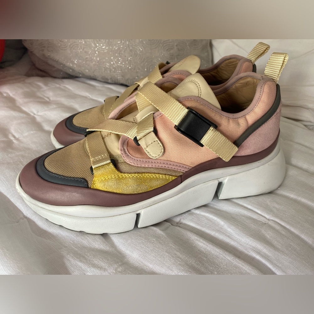 Chloe Sonnie Sneakers ⭐️LIKE NEW⭐️